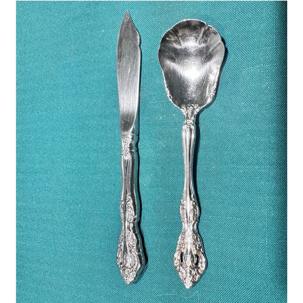 Oneida Michelangelo Cube Heirloom Stainless Sugar Spoon/Butter Spreader-Set of 2